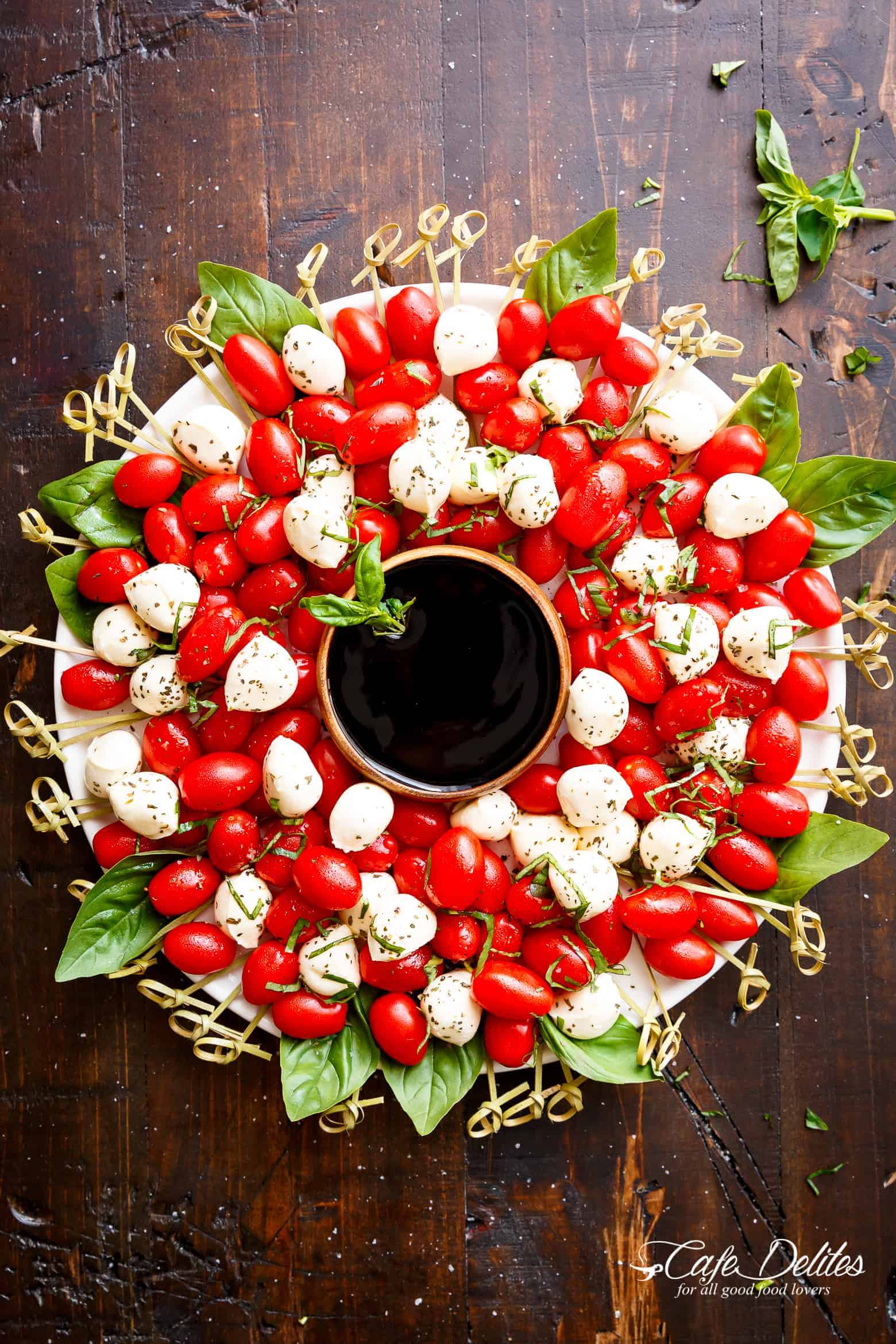 caprese salad christmas wreath
